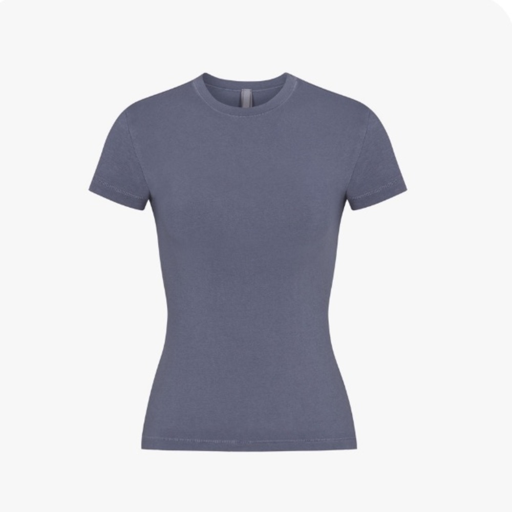 Skims tee - Picture 4 of 4